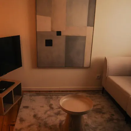 Theone Alfama Lisbon