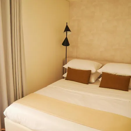 Theone Alfama * Lisbon