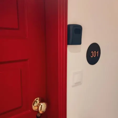 Theone Alfama Apartament