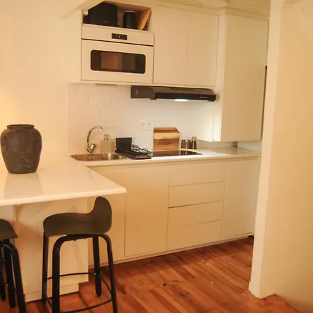 Theone Alfama Apartament *